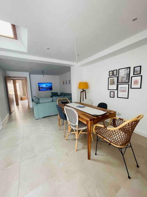 Attic In Old Town Apartment Dénia